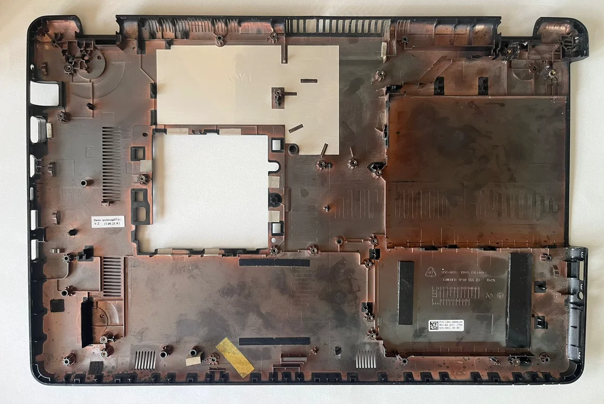 Asus X542UR Alt Kasa 13N1-26A0L22